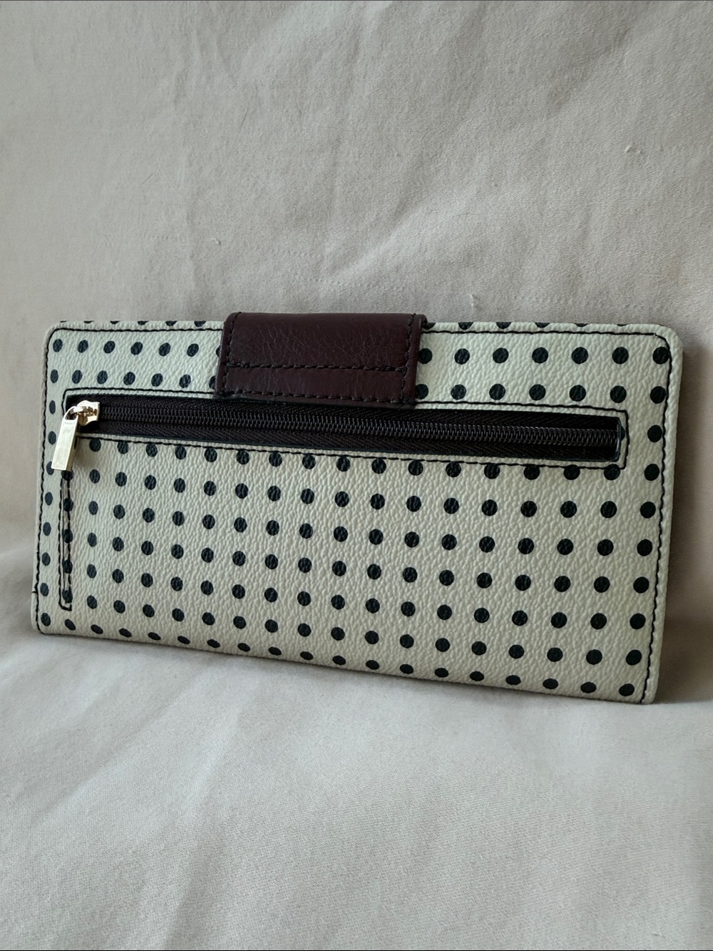 Fossil Logan Polka Dot Leather Trim Slim Tab Clutch Wallet - Picture 2 of 6